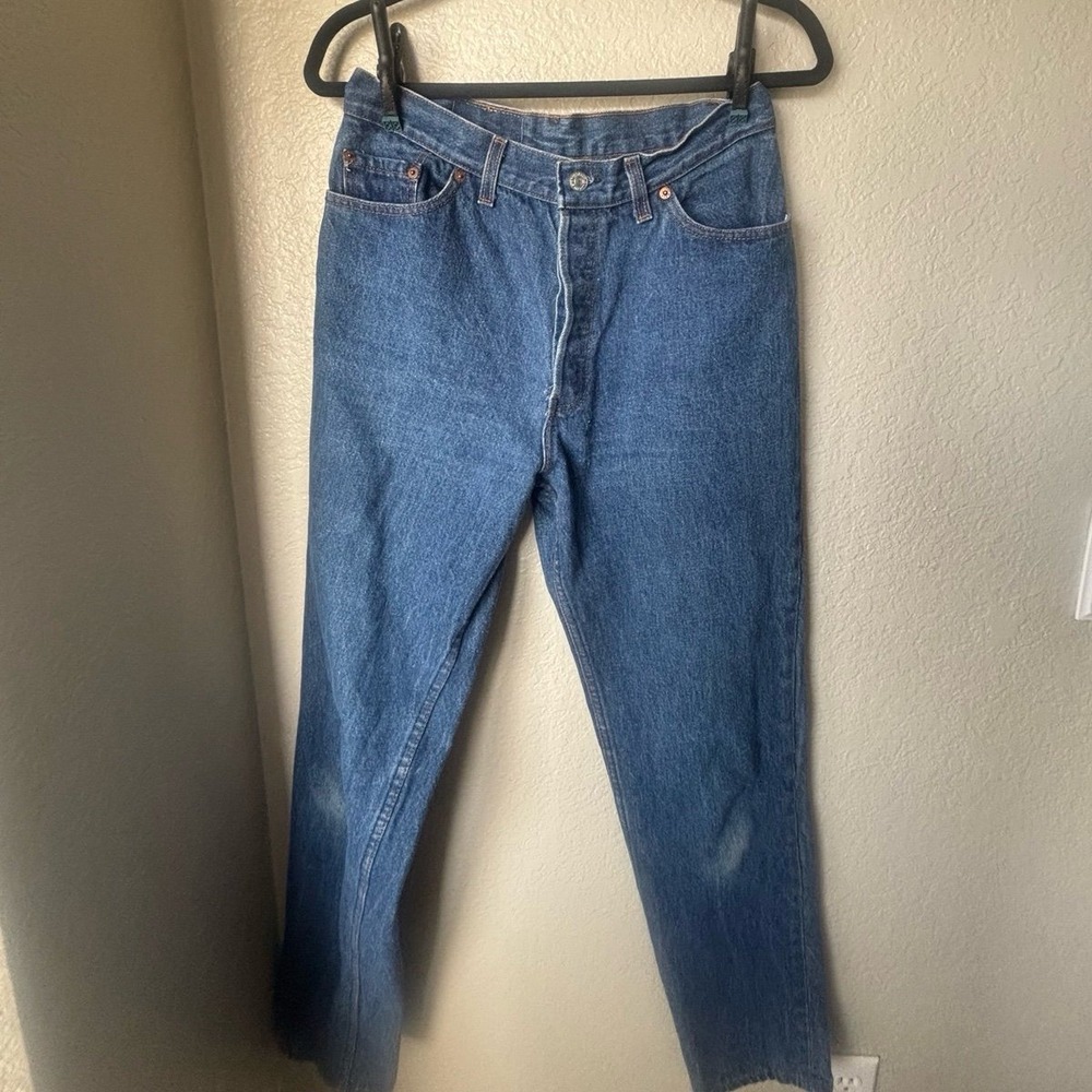 Levi High Rise Straight Leg Jeans Size 29
